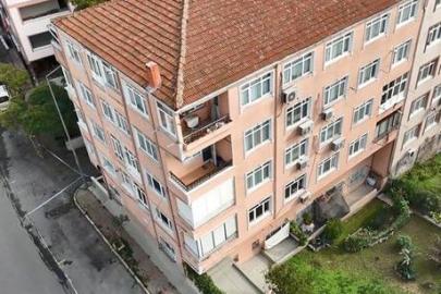 60 yıllık komşular gece yarısı evlerini terk etti! ‘Enkaz altından toplamak zorunda kalabilirdik’