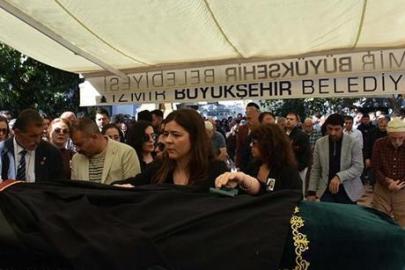 Avukat Özge'ye acı veda! Cübbesiyle son yolculuğuna uğurlandı