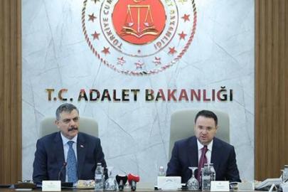 Dolandırıcılıkla mücadele merkezi kuruluyor! Bakan Çiftçi: Yeni bir dönemin kapısını aralıyoruz