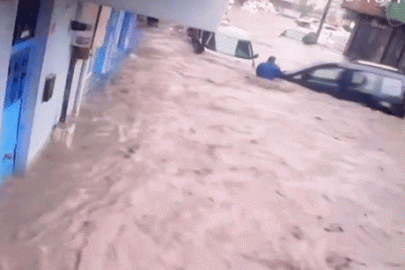 İstanbul'da sel felaketinde yeni görüntü! 'Anlatılacak gibi değil'