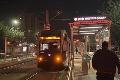 Kayseri Melikgazi'de tramvay kazası: Durağa geçmeye çalışan yayaya çarptı