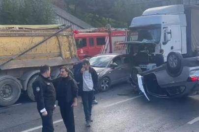 Son dakika... Bağcılar'da zincirleme kaza! Yaralılar var